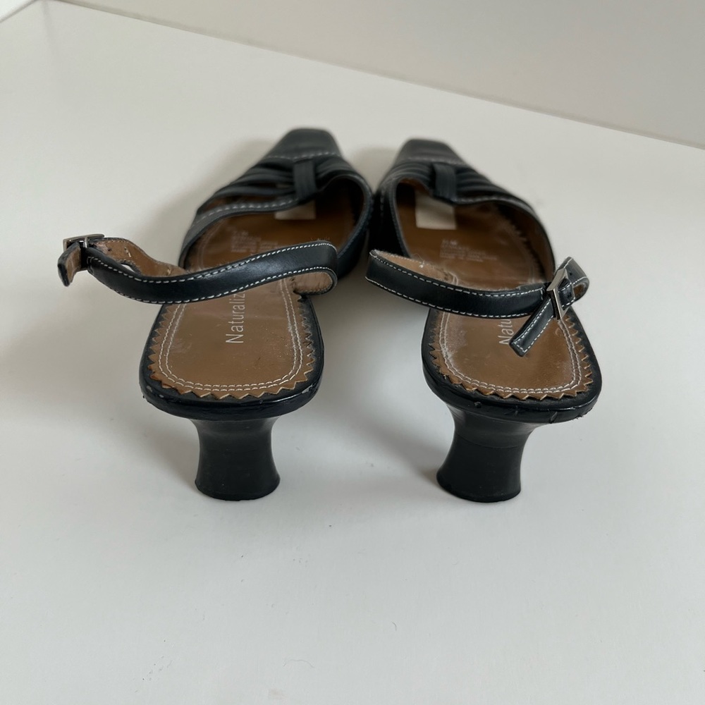 Naturalized Navy Leather Sling -back Pumps size 7 1/2. - Picture 3 of 9